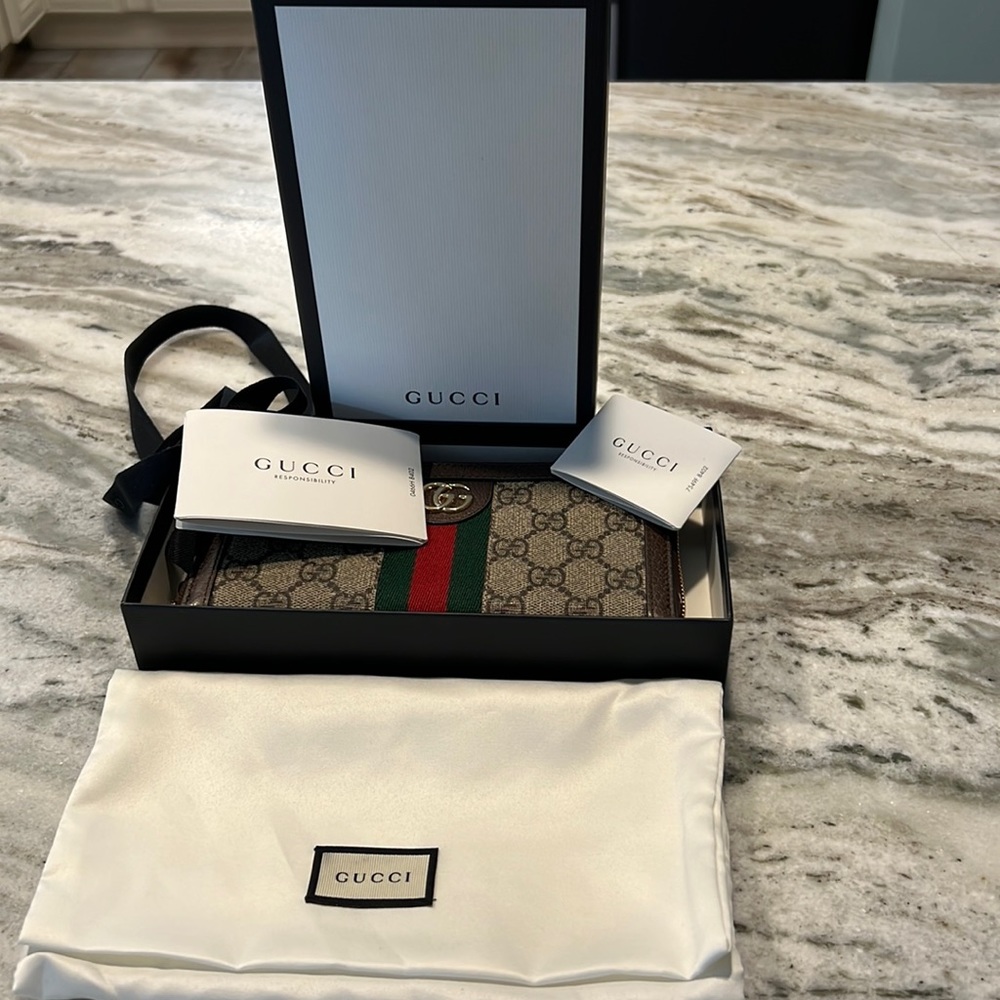 Gucci Ophidia zip wallet